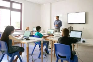 Franquias de Educação a partir de R$ 30 mil para investir 