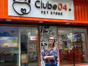 Após 20 anos na saúde, enfermeira empreende com franquia pet 