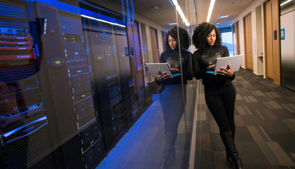 Franquias digitais: como a tecnologia está transformando o modelo de negócio